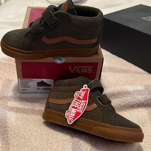 Brand new sk-8 mid reissue vans. Size 8